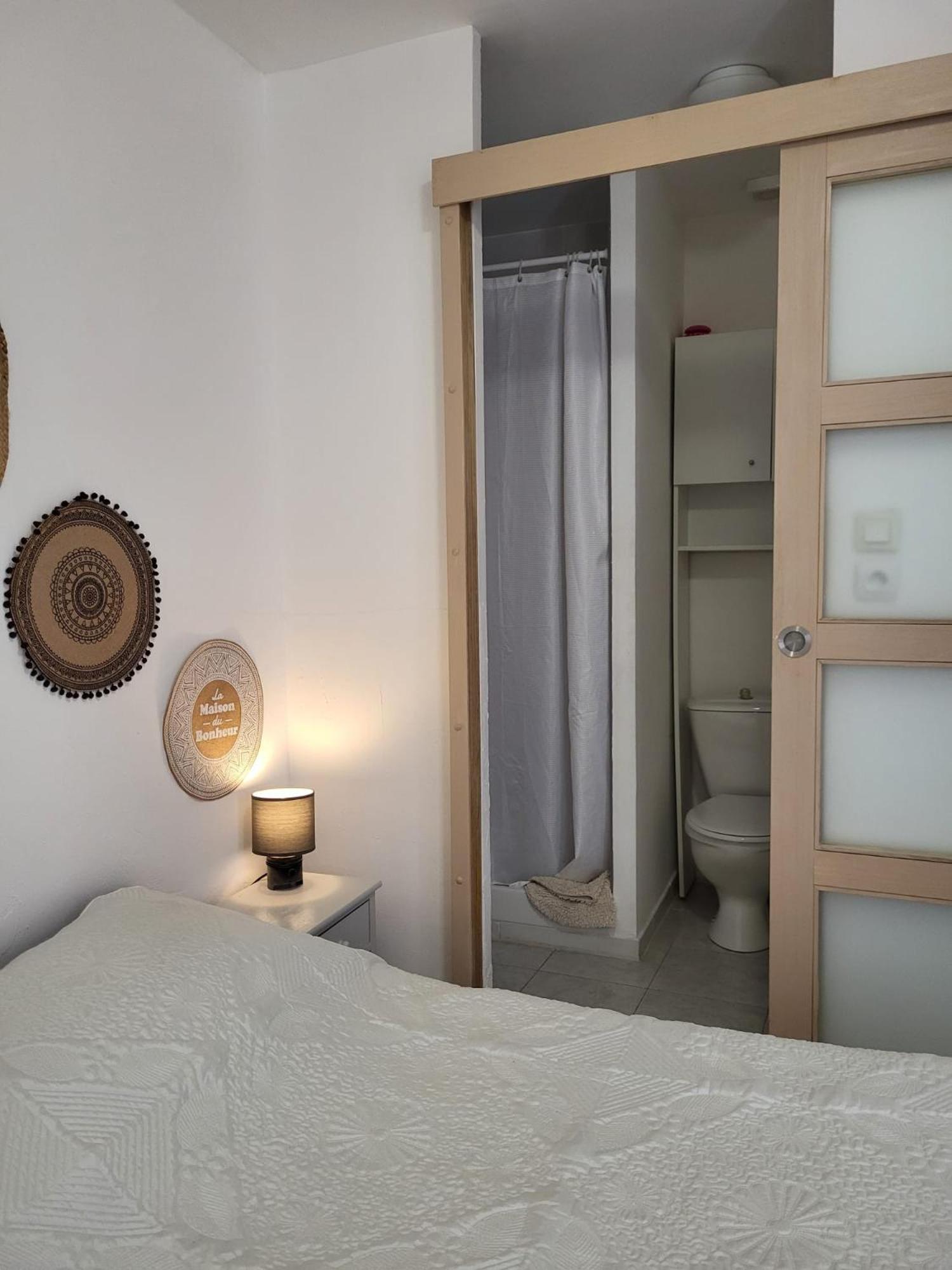 Abrivado Aimargues Apartment Exterior photo