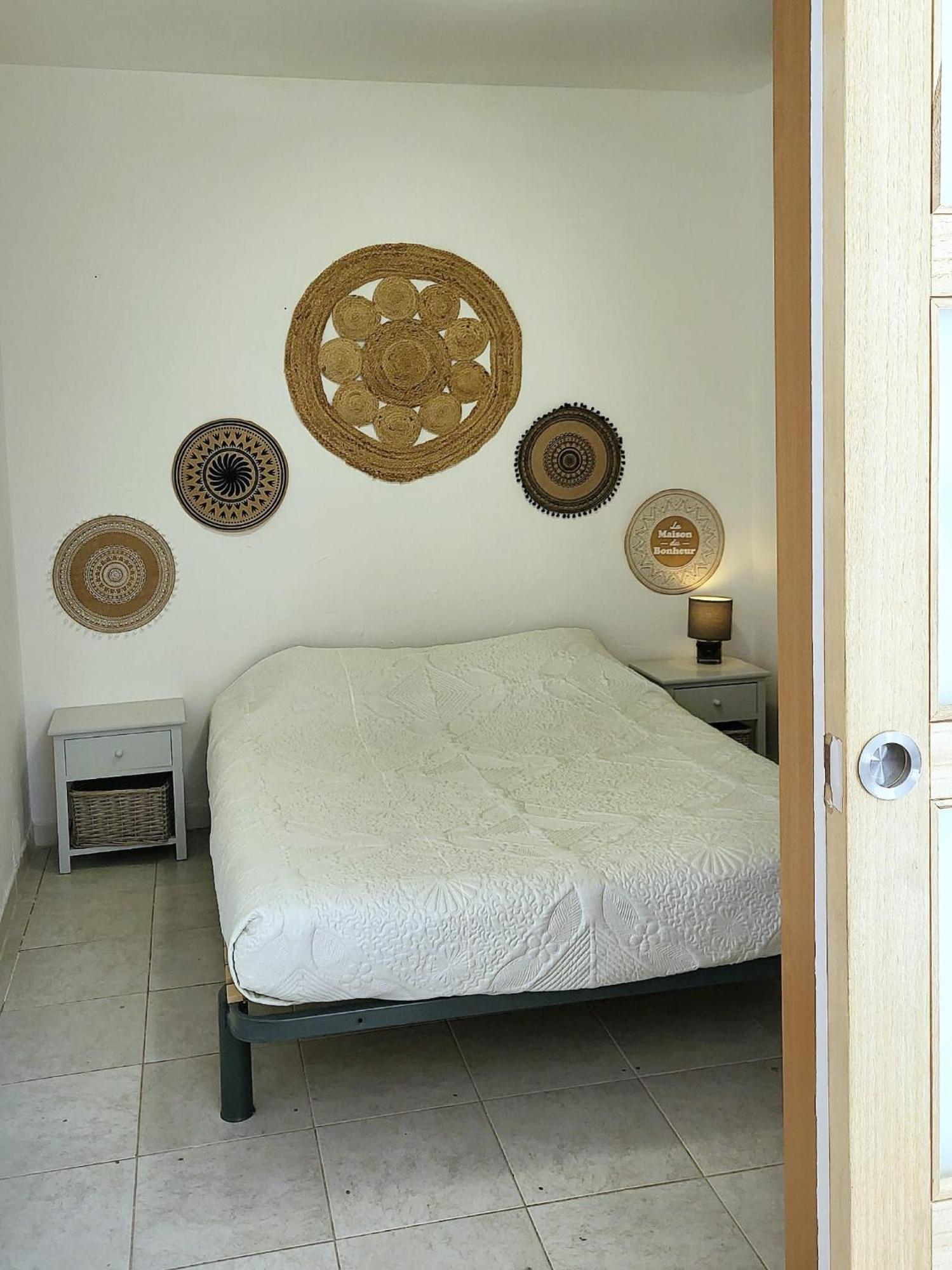 Abrivado Aimargues Apartment Exterior photo